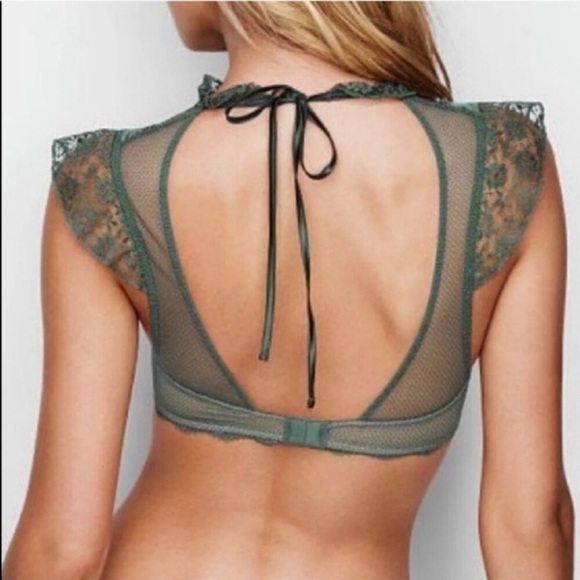 NWOT Victoria’s Secret Green Lace & Satin Bra - Picture 2 of 3